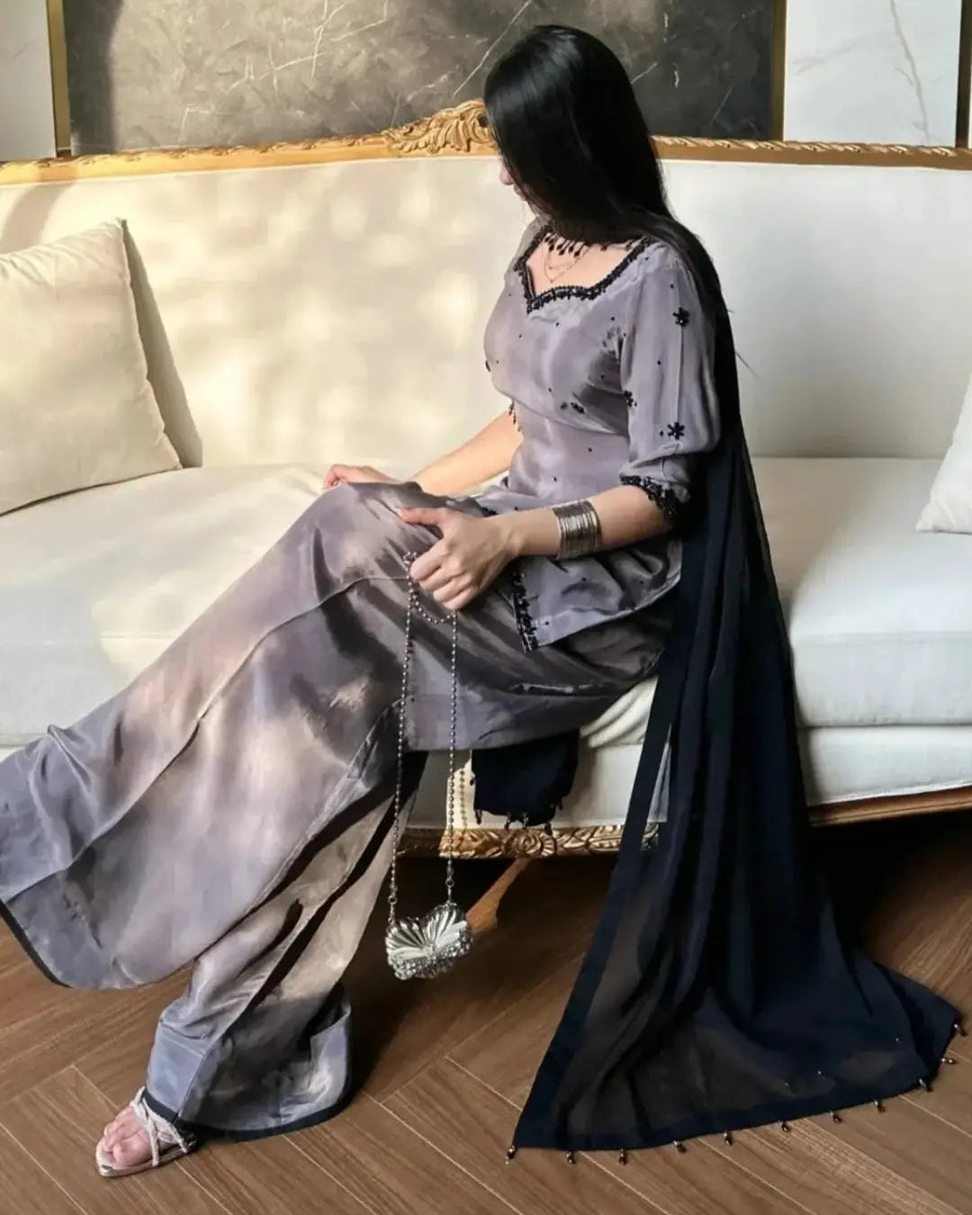 NOIR LUXE